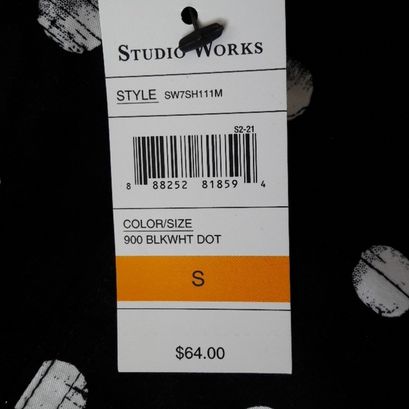 Light jacket - perfect for spring. NEW - Picture 4 of 5